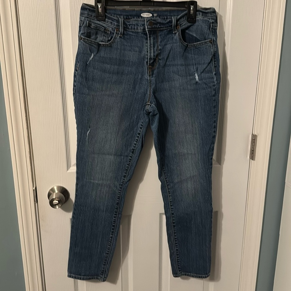Old navy blue jeans size 12 short